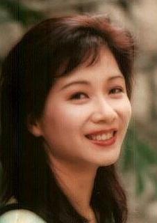 黄曼凝