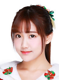 李艺彤