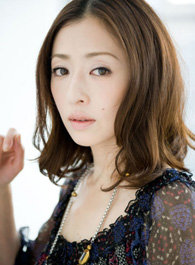 松雪泰子