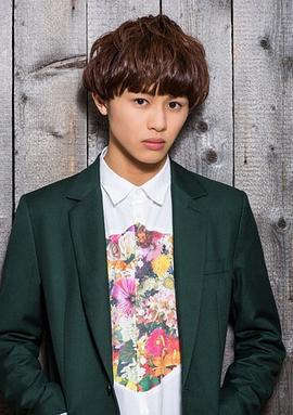 草川拓弥