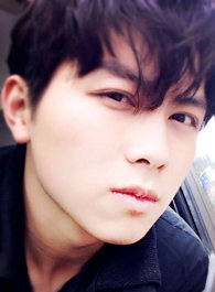 杨煌胤